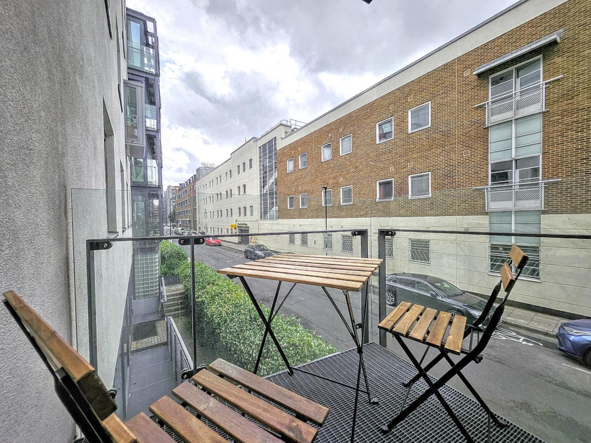 City Waterside, Old Street, Angel, Entire Private Apartment Londra Dış mekan fotoğraf